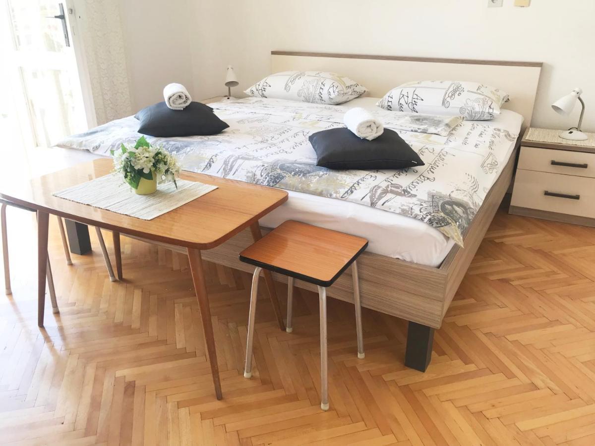 Apartment & Rooms Riva Vodice Buitenkant foto