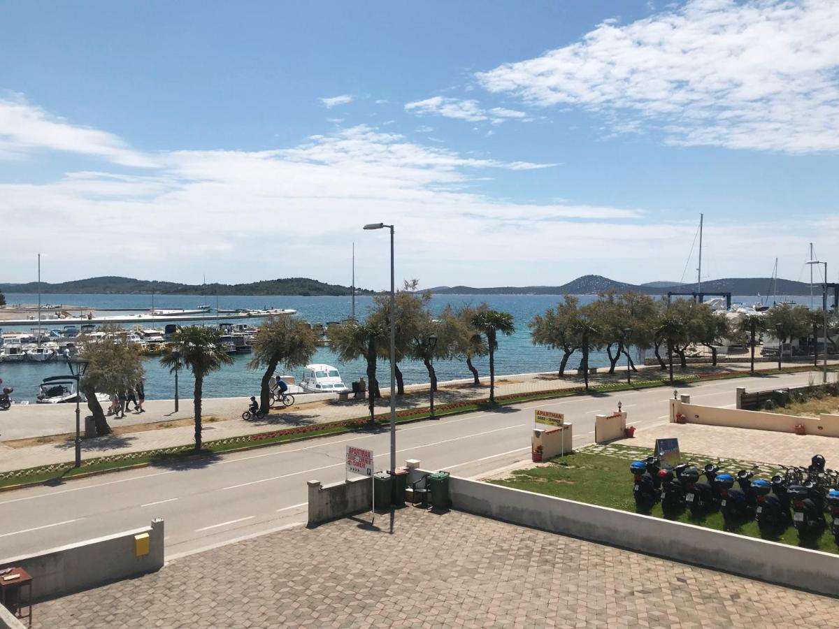 Apartment & Rooms Riva Vodice Buitenkant foto